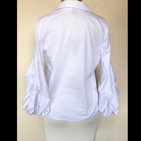 Cupio White Button-Up Blouse w/Puff Sleeves - Picture 2 of 5